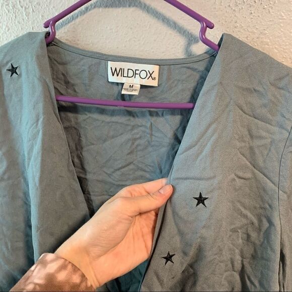 WILDFOX Gray Starry Twist Blouse - Picture 2 of 4